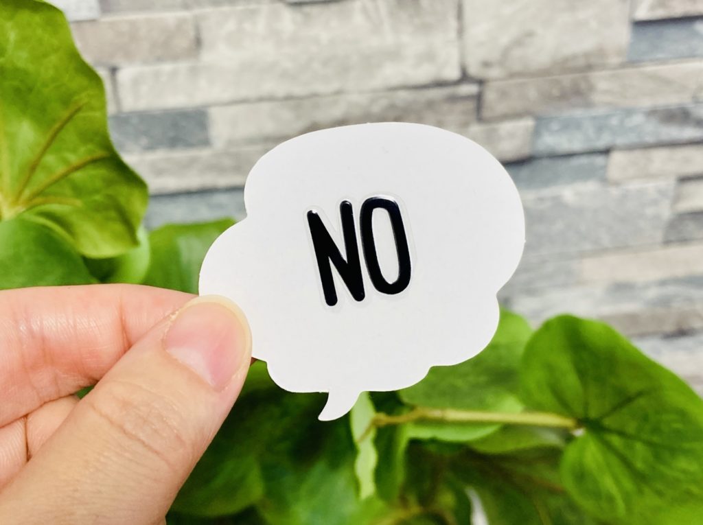 男友達と遊ぶ彼女に冷める彼氏の特徴